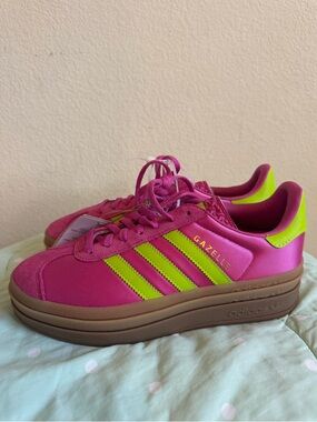 NWT Adidas Gazelle Bold W Hot Pink Suede Sneakers Size 7